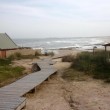 Bajada a la playa de madera en Cabo Polonio